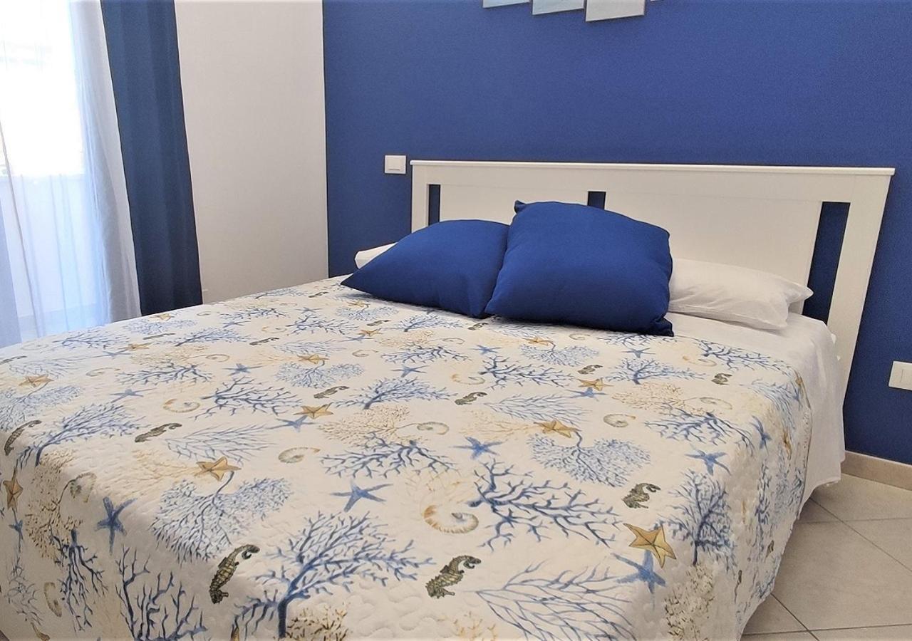 B&B Di Girolamo Lido Di Fondi Eksteriør bilde