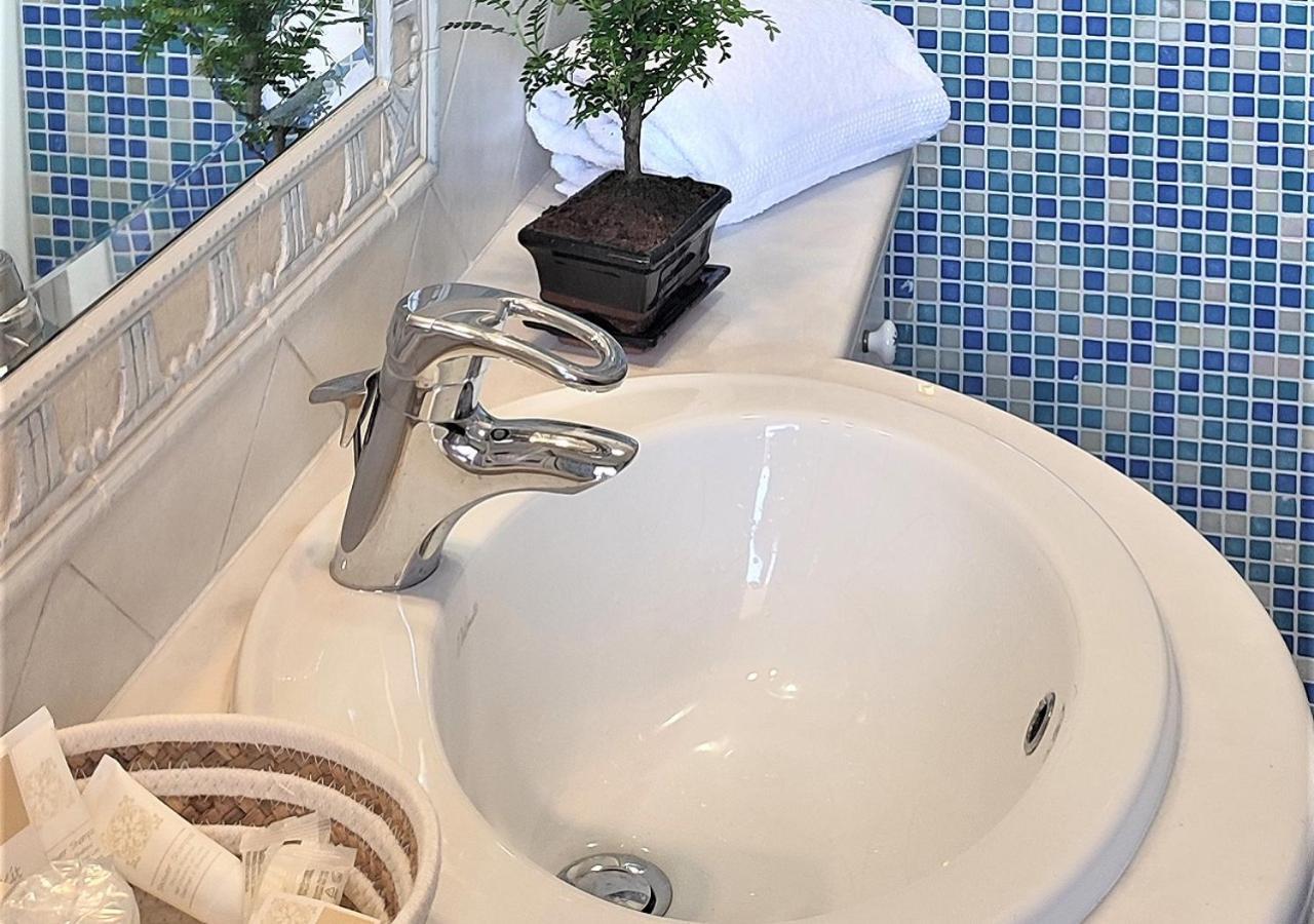 B&B Di Girolamo Lido Di Fondi Eksteriør bilde