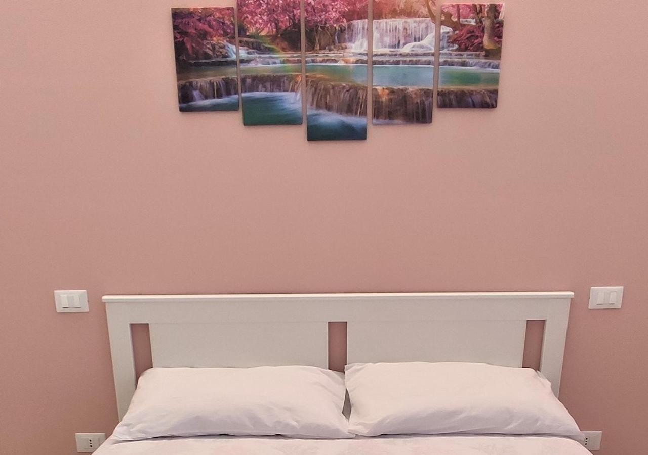 B&B Di Girolamo Lido Di Fondi Eksteriør bilde
